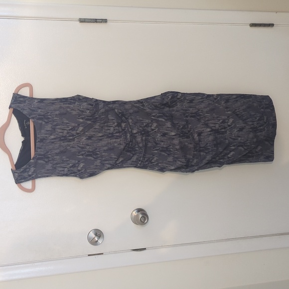 Le Chateau ruched denim dress size small - Picture 3 of 5